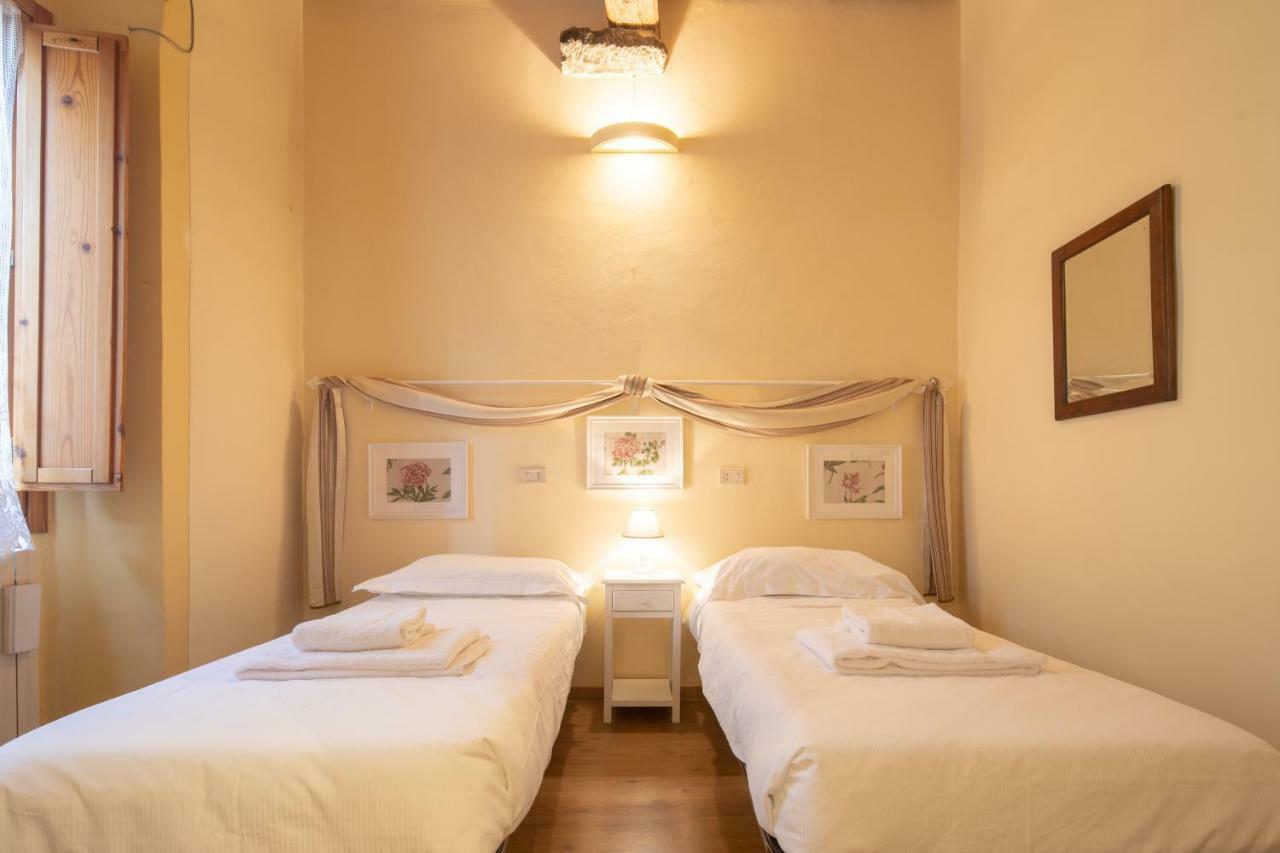 Apartment Romantic Pitti By Mmega *